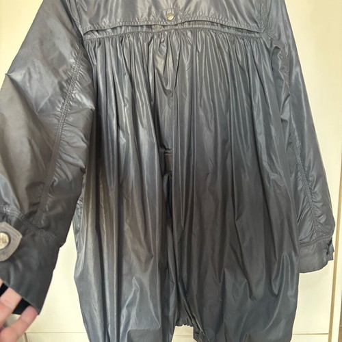 Replay trench coat with detachable lining and gathers, used