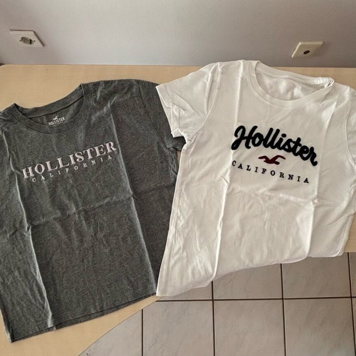 Hollister women's blouses size Small like new, pack of 2