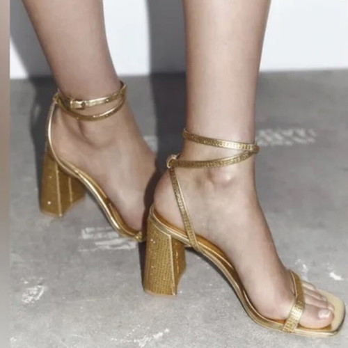 Heel sandals gold new with strass, size 41