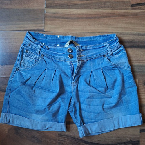 Adoro denim shorts size 46, like new, blue