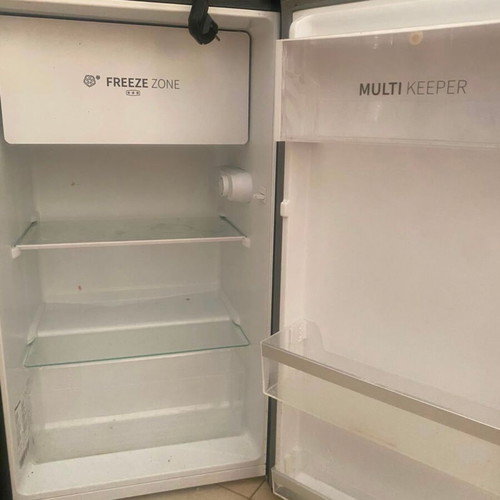 Hisense RR106D4CRF single door fridge like new, black, 82lt