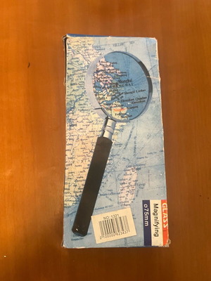 Magnifying glass new in original packaging