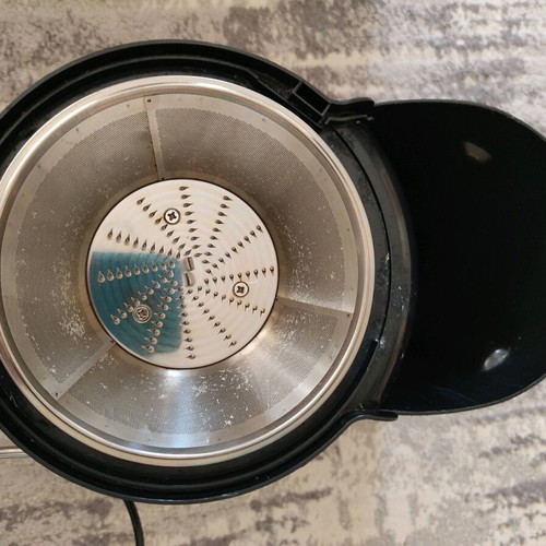 MÜHLER juicer used, 600 W