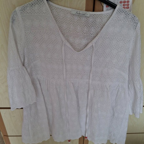 Blouse like new, perfect condition, size L
