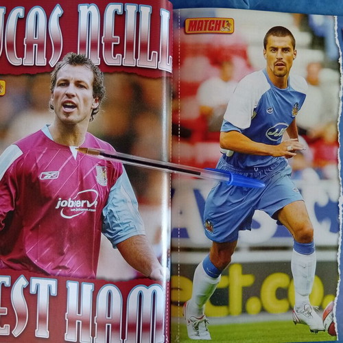 Match Football Magazine Issue 24-30/4/2006 Like New with Arsenal Posters