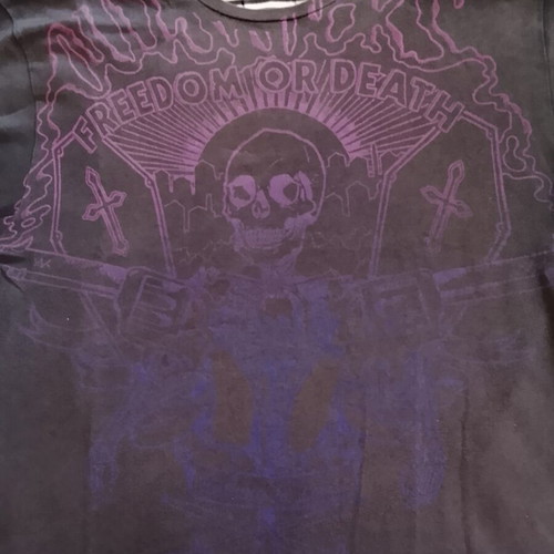 Levi's men's short-sleeve t-shirt XL used, black with rock-metal print