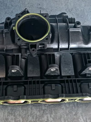 Intake manifold 1.8 TFSI like new