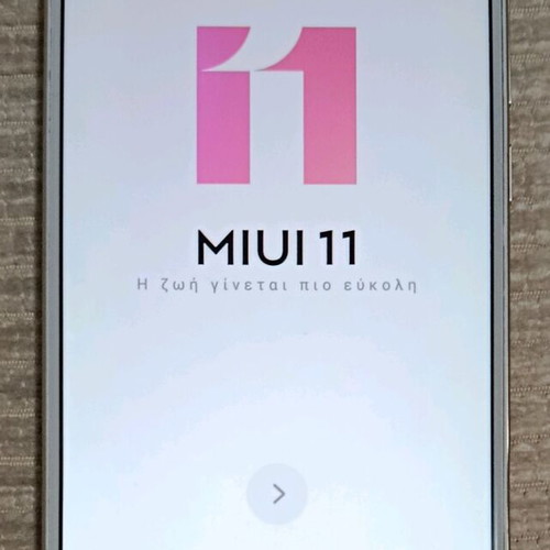 Xiaomi Redmi Note 5 used with charger, beige, 32GB, Dual SIM
