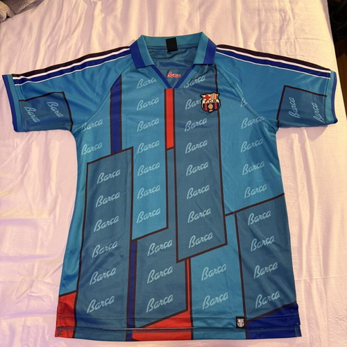 Barcelona Retro Jersey large size, like new, authentic