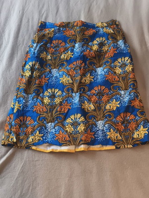 Tribal skirt like new, blue multicolor, size M