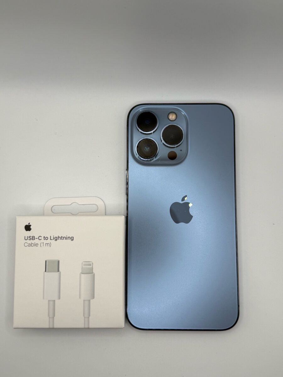 iPhone 13 Pro 128GB like new, Sierra Blue - € 370,00 - Vendora.cy