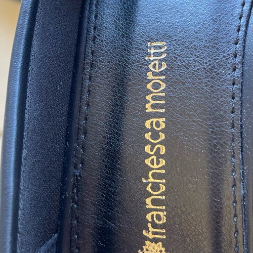 Franchesca Moretti black pumps like new, size 39