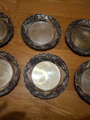 Vintage silver-plated plates used, set of 6, carved