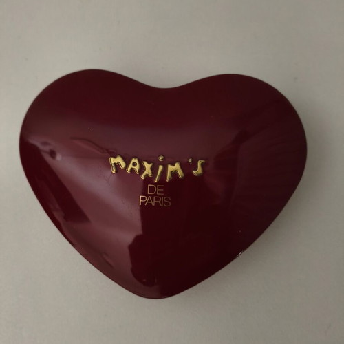 Maxim's and Niederegger used metal heart-shaped tins