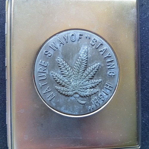 Metal cigarette case
