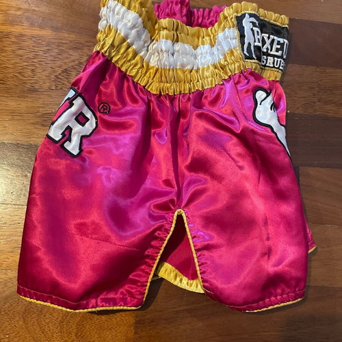 Boxeur the Rues satin women's boxing shorts fuchsia used size M