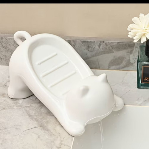 Cat-Shaped Soap Dish New, White Plastic with Drainage