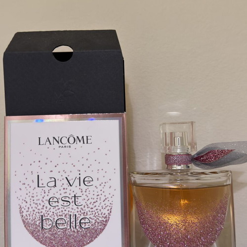 Lancôme La Vie Est Belle perfume, lightly used