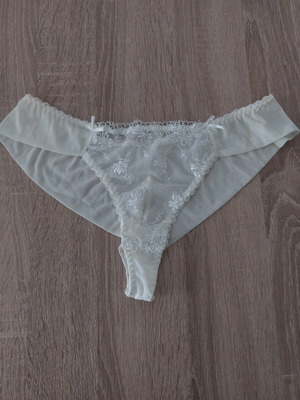 Miss Rodi white lace lingerie new, size large