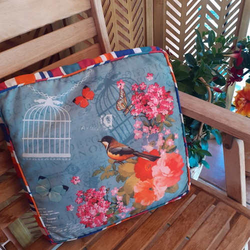 Cushion 40x40 double-sided like new for garden corner