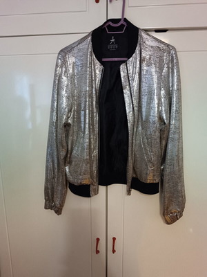 Silver jacket like new, metallic finish, size S