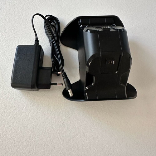 HyperX ChargePlay Duo used charging dock for 2 Xbox One controllers