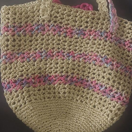 Woven shoulder tote bag like new, multicolor straw