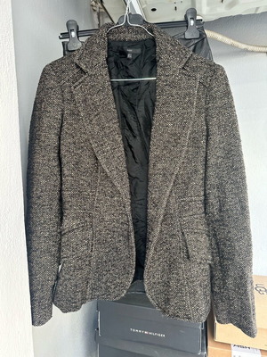 Zara wool blazer used, brown herringbone pattern