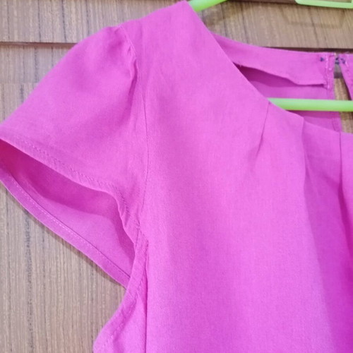 ZARA fuchsia blouse used, short sleeve, size M-L, viscose