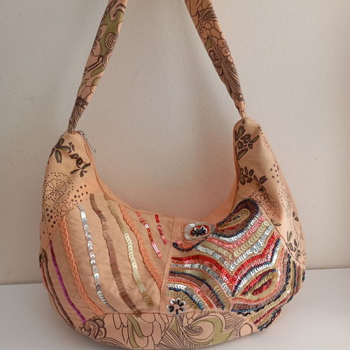 Women's fabric shoulder bag with sequins, rose color