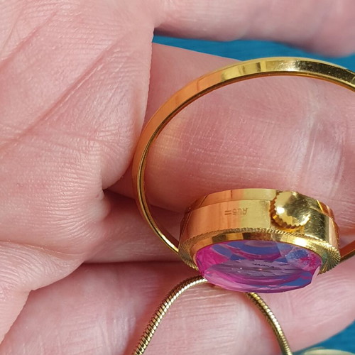 Chaika Vintage 70s-80s Winding Watch Like New, Pink and Gold