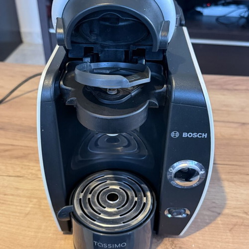 Bosch Tassimo coffee machine for capsules