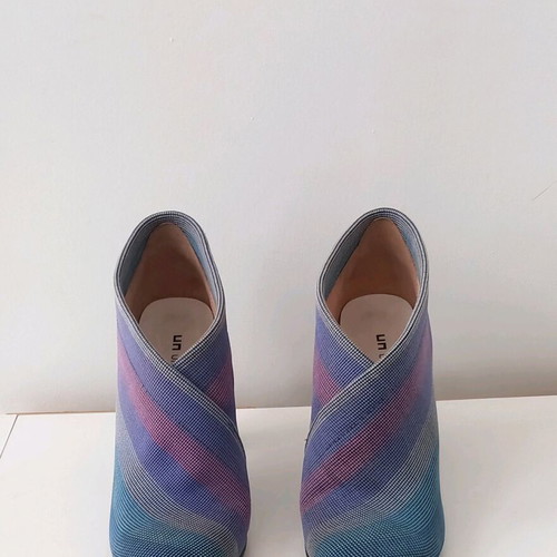 United Nude ankle boots size 37 like new, blue purple