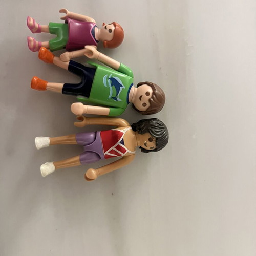 Playmobil Red Family Car with 3 Figures and Accessories like new