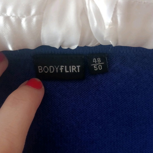 Body flirt wool dress like new, black and blue, sizes Large to 3XL