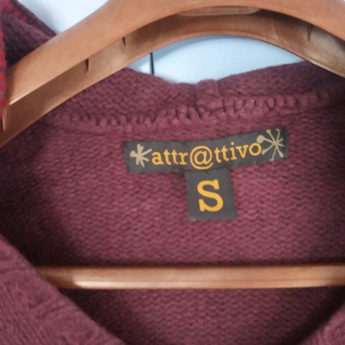 Attrattivo wool women's sweater Small used, multicolor with hood and fabric bag