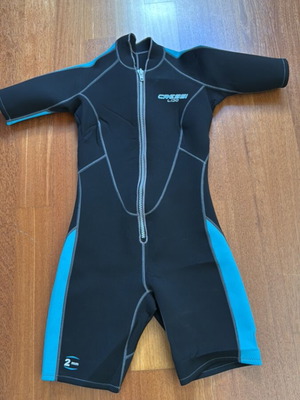 Cressi XL diving shorts women used