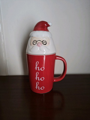 Christmas mug with lid unused