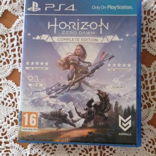 Horizon Zero Dawn PS4 disc like new