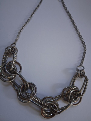 Vintage Atelier silver necklace
