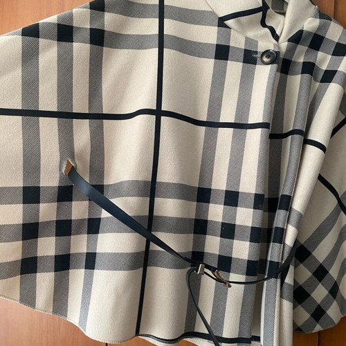 Poncho with Belt One Size Like New