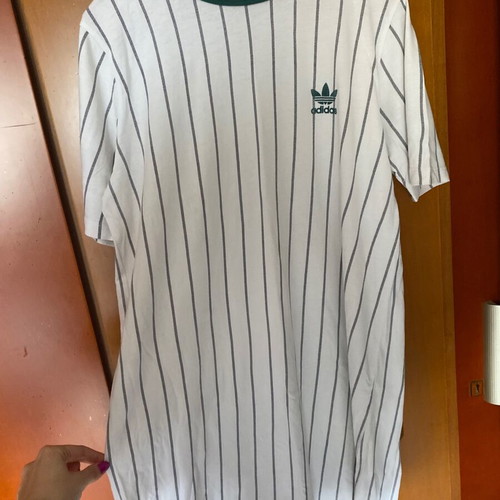 Αθλητικό φόρεμα Adidas άσπρο σαν καινούργιο, μέγεθος M