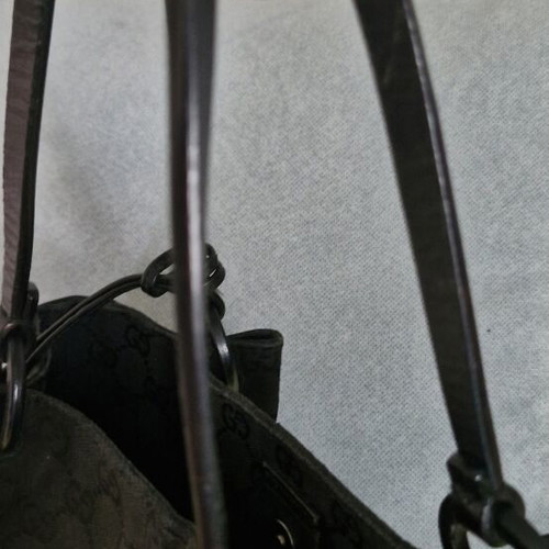 Gucci GG Canvas Monogram Vintage black shoulder bag