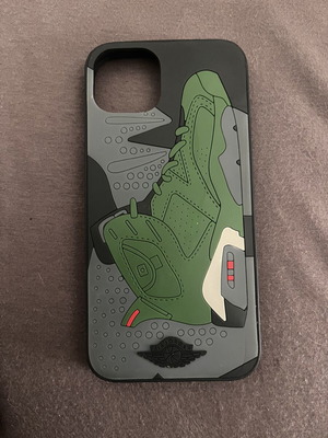 Iphone 13 case Air Jordan like new