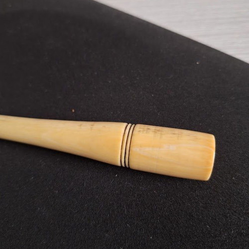 Price drop now! Collectible vintage cigarette pipes from the 1950s-60s.