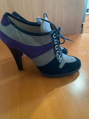 Beatrice Estell ankle boots size 39 like new, tricolor suede purple gray black