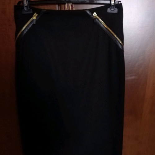 Alexander McQueen wool skirt used with leather details size 42