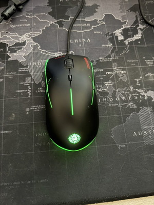 Zeroground Kaito gaming mouse like new, 1000 Hz polling rate, RGB