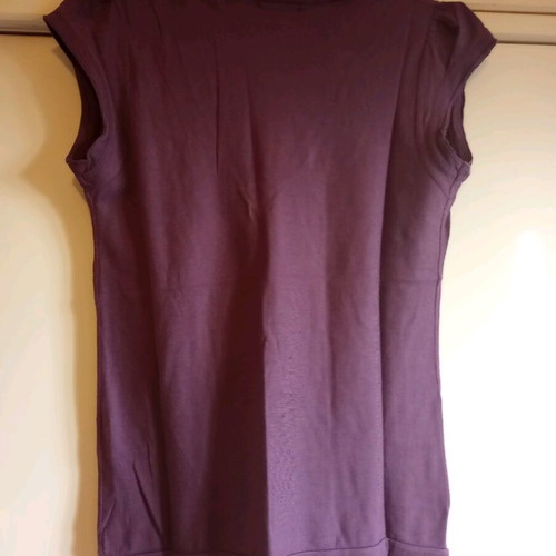 Mako tops used, set of 2, Playlife and Badila, size L
