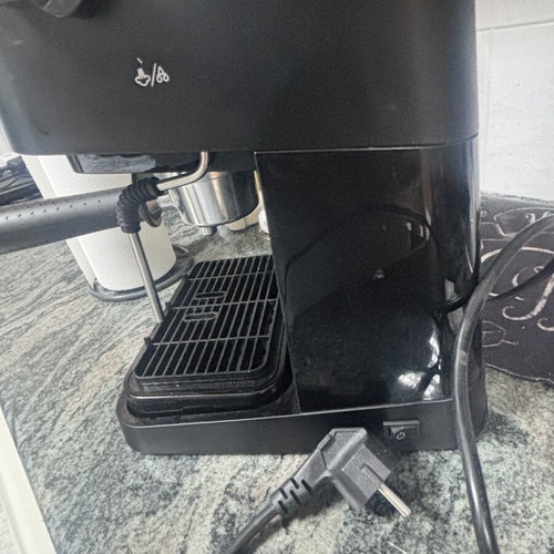 DeLonghi coffee machine LKE, black